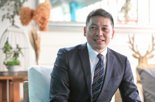 代表取締役社長 早坂 和男